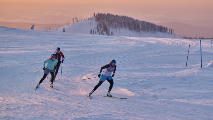 Ski tour - how to master kick turns —